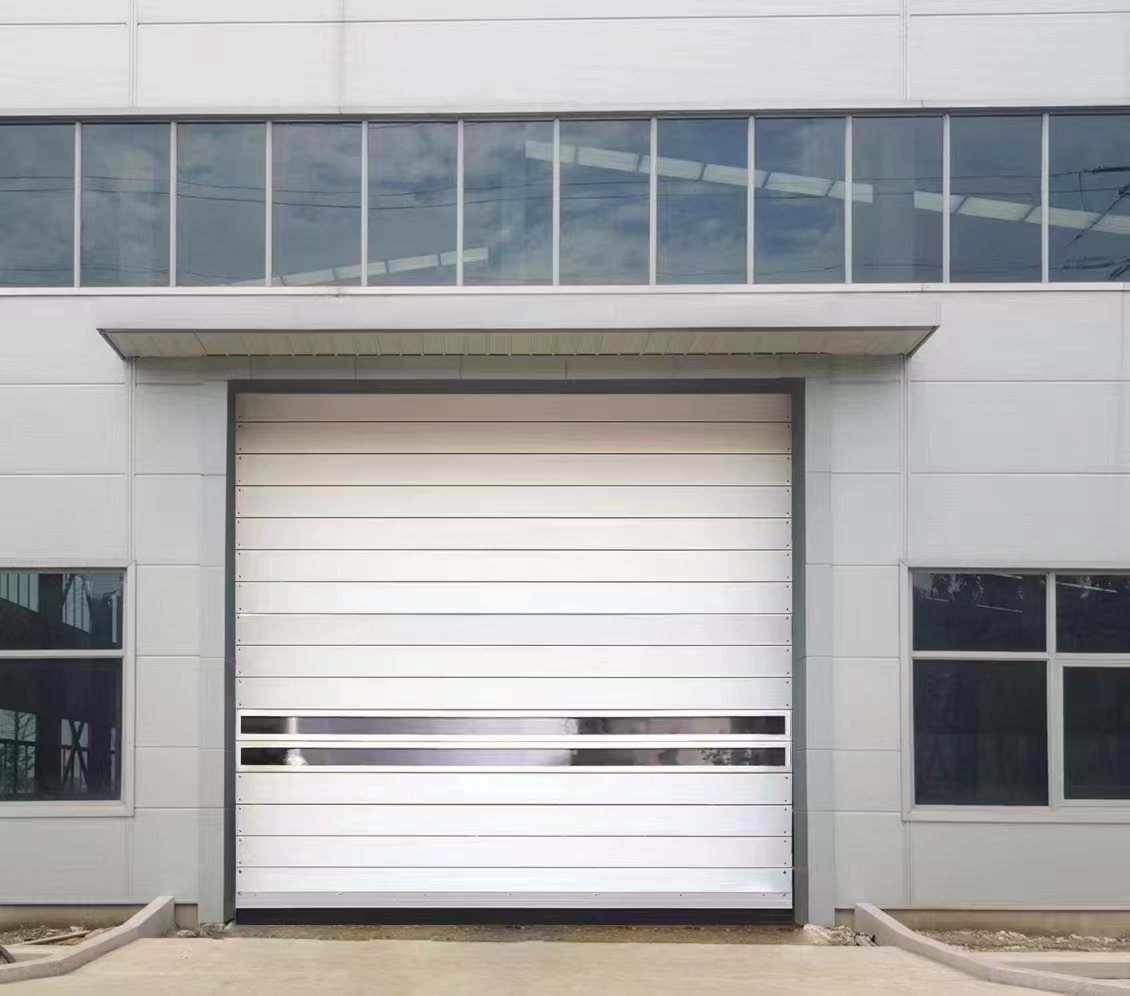 一汽解放硬质快速门